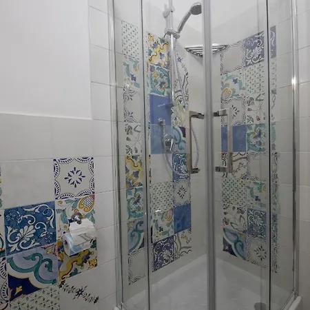 Effe فندق مبيت وإفطار