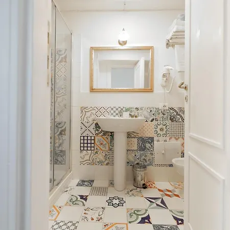 Bed & Breakfast Effe Napoli